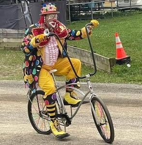 Meet your Posher, Harold